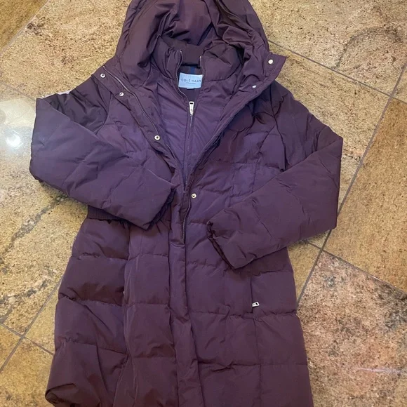 Cole Haan Signature Women's M eggplant purple Down Feather Quilted Coat - Picture 3 of 11
